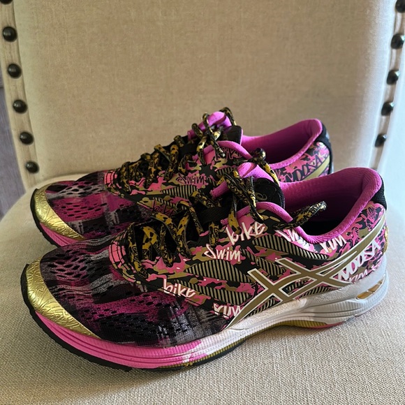 asics breast cancer shoes 2019